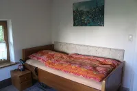 Idyllic Vacation Apartment "Am Scheinerturm" Ideal for Dog Owners - 2-Star