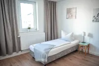 House Morgentau centrally located with garden
