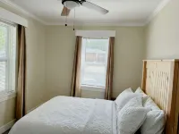 5-Bedroom House in Hays with AC, WiFi