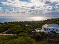 Coral Bay Chateau - Luxury Villa in Treasure Beach Hotels in Treasure Beach