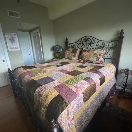 Great Location with Amazing View!  Condo, 2 Bedroom, 2 Bath