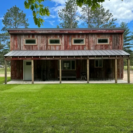 Modern Cabin to Relax and Unwind
