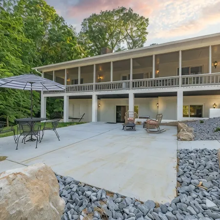 Waterfront-Gorgeous Views-New Boat House-Fire Pit-Much More!!
