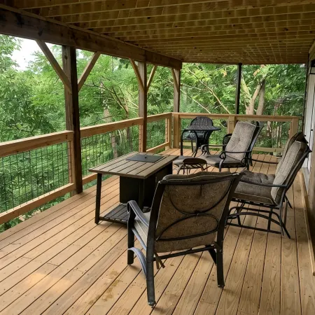 Secluded & Cozy Log Cabin w/Expansive Deck Views