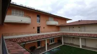 Dante Residence Apartment 1