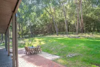 Private forest surround in Yarra Valley - In-between Warburton & Healesville - Wi-Fi
