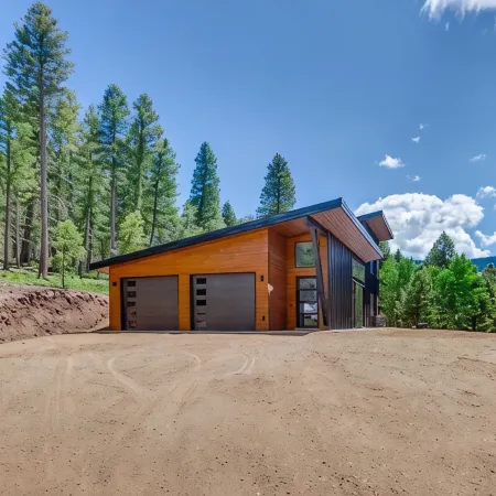 *NEW* Modern Rental Retreat in Angel Fire