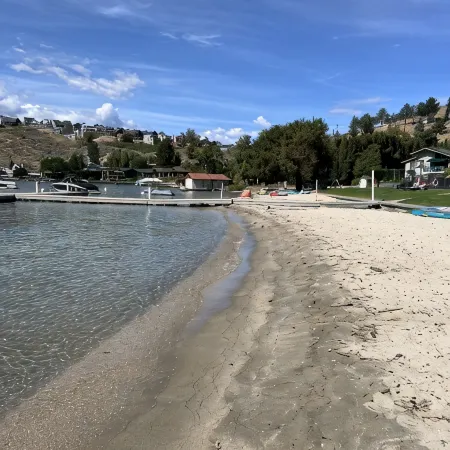 Lakefront Studio Condo~Step into the Lake at Spader Bay