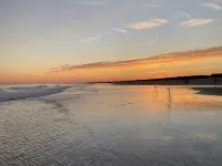 NOW BOOKING FOR WINTER! CUTE….COZY….COASTAL!! Quiet Neighborhood! Hotels in Sunset Beach