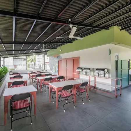 Sreenivas Lodge by Copperfolia