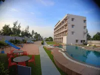 Parth King Beach Resort - Merinäköala