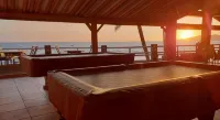77 Sunset Plaza - Hot Springs