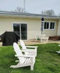 Lake Haven Cottage • Fun Summer Get Away! fishing and kayaks!