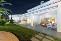 Fidalsa Luxurious Villa Salinas and Sea - Villas