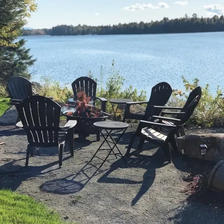 Luxury Lakehouse - Private Dock & Small Beach, Kayaks, and Fire Pit Near Acadia.