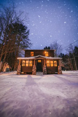 Sauna, Walk to Village, Hiking & Private Chef Available - Wifi