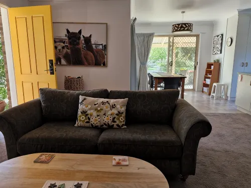 "The Gums" peaceful & private cottage close to amenities & beautiful Lake Albert - Apartments