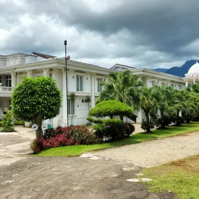 Rizen Premiere Hotel Hotels near Dairyland Mountain View