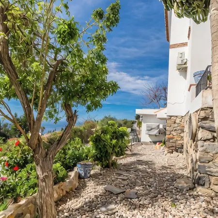 Villa Tropical with private heated pool