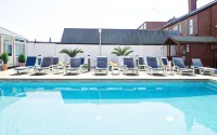 Doric Hotel - Uima-altaat