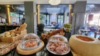 Elexus Boutique - breakfast