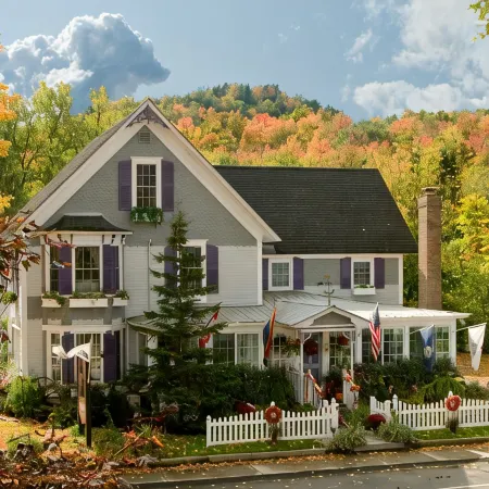 Phineas Swann Inn & Spa