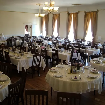 Martin & Mason Hotel