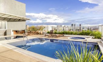 Ibis Styles Belem Hangar