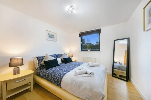 Riverside Lodge - overlooking the River Dee - Condos