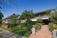 Dorm of Happiness by Tharaburi Resort - 3-Star