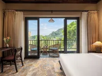 La Lua Resort Ninh Binh - parking