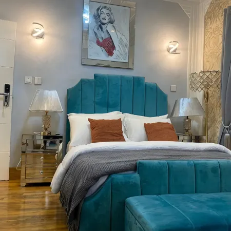 5 Start luxury rooms with presidential Comfort well equipped