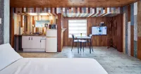Daebudo Log House with View Pension