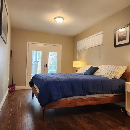 Sequoia Relaxation Nook / charming 1 bedroom studio in three rivers