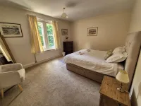 Spacious house with a large garden on a private country Estate - Homestays