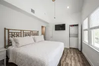Fairway Villa w/ Private Pool - 프라이빗 풀