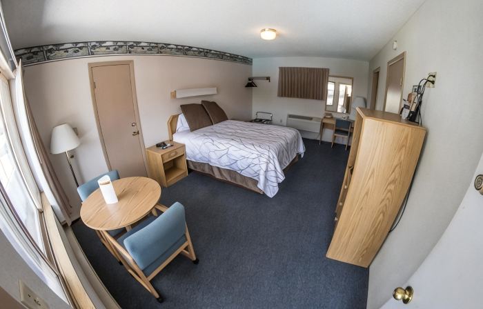 Stagecoach Inn & Suites