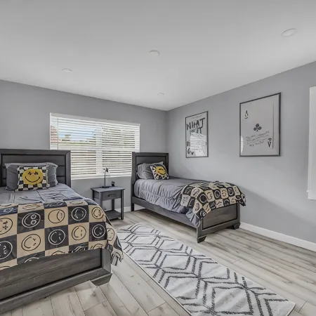Beautiful Updated House in Delray with Heated Pool & Game Room. Close to Boca!