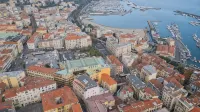 Prima Fila Premium Guest House