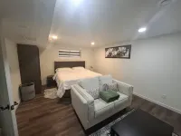 *Chic Modern 4BDRM Home- 2 King Bed,2 living room* - 4-Star