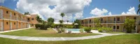 Orange Hill Beach Inn - Pools