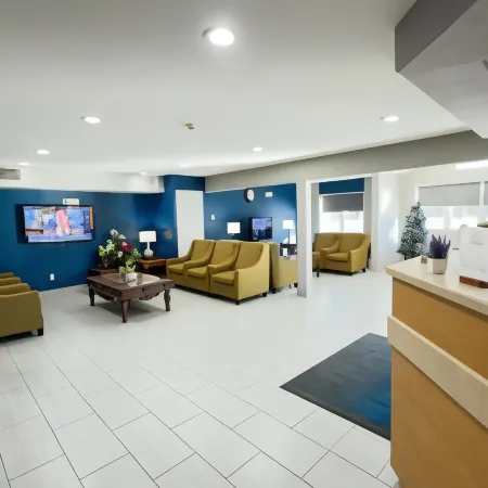 Americas Best Value Inn and Suites Ada
