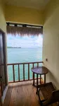 Kelong Pancing Madu Tiga - View biển