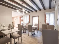 Locanda Herion Hotels near Ghetto Nuovo