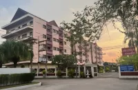 Muang Thong Family Suite Hatyai - Condos
