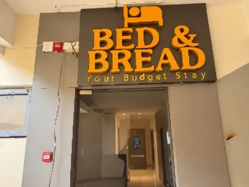 Bed & Bread Dormitory