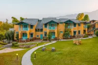 Tree of Life Birdsong Chalets , Dharamshala - piscina