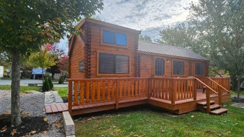 Cozy Log Cabin w/ Loft #13. Minutes from Seven Springs and Hidden Valley! - Chalets