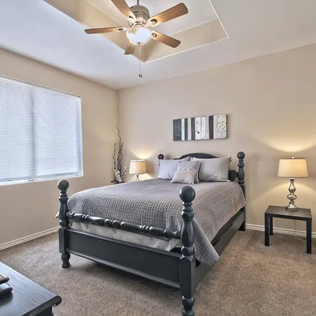 La Cueva~fantastic 3 Bedroom Home. Sleeps 6-8 People. Near Carlsbad Caverns
