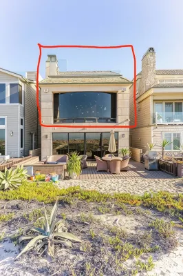 ON THE SAND! 5 Bedroom Beachfront Masterpiece in Huntington Beach, CA - Wifi